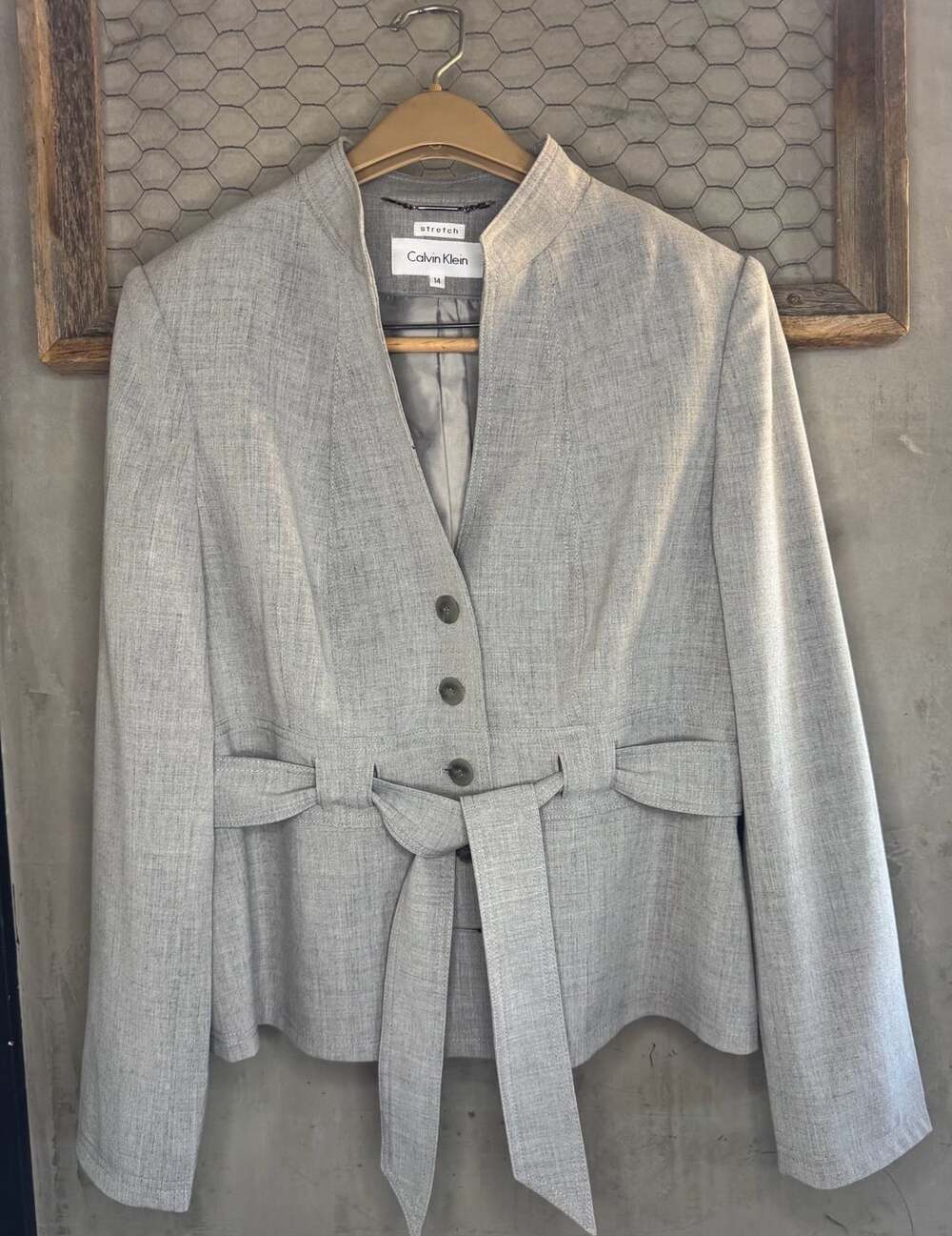 Calvin Klein Blazer Jacket Size 14 Gray Stretch Belted Open Collar